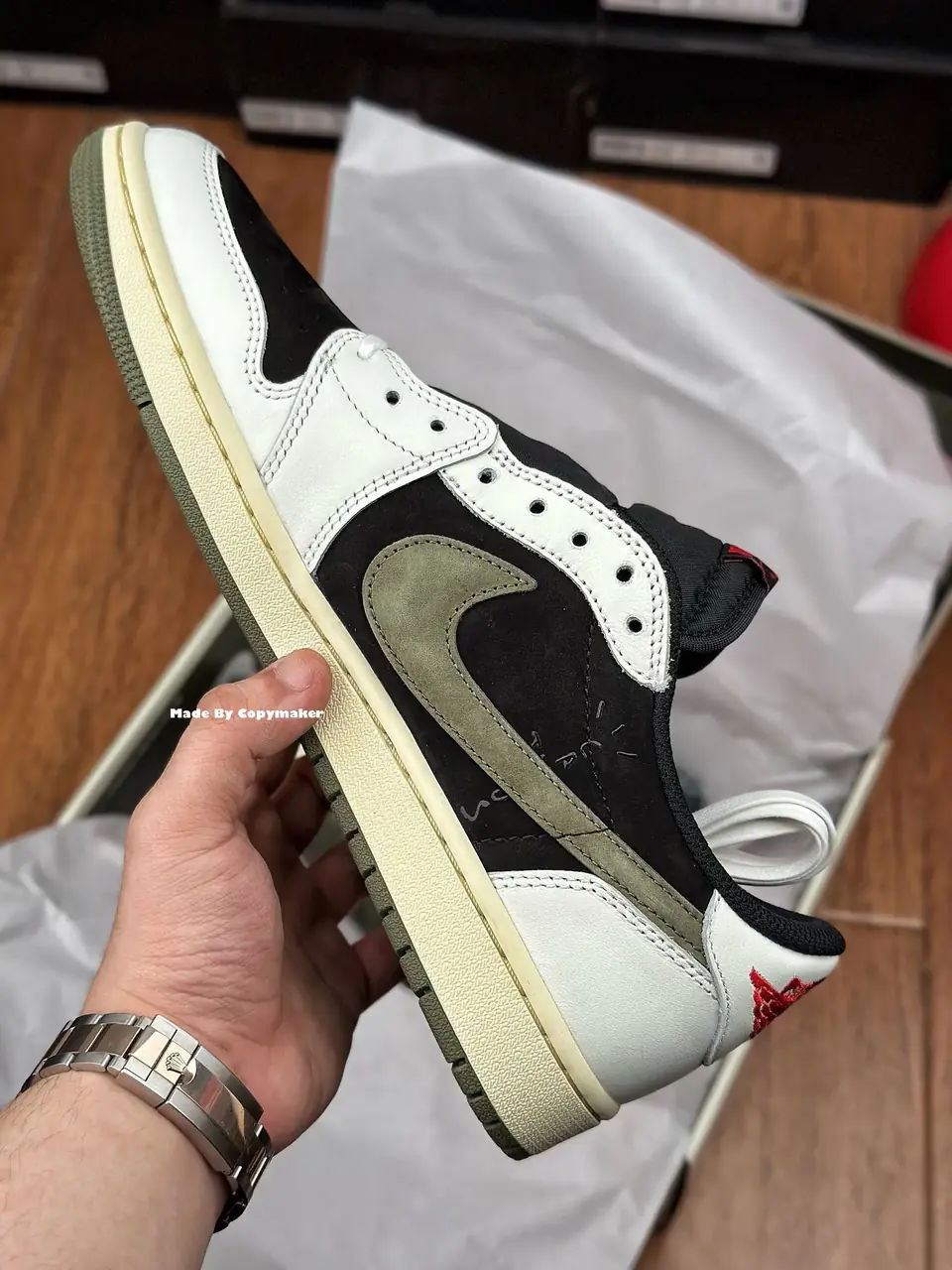 【現貨】Travis Scott x Air Jordan 1 Low OG “Medium Olive” 聯名 黑綠 倒鉤5.0 AJ1