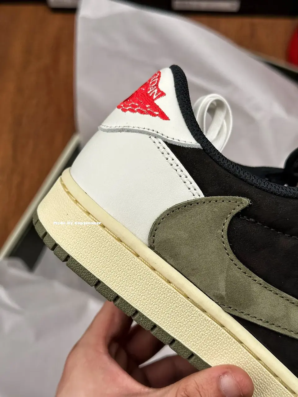 【現貨】Travis Scott x Air Jordan 1 Low OG “Medium Olive” 聯名 黑綠 倒鉤5.0 AJ1