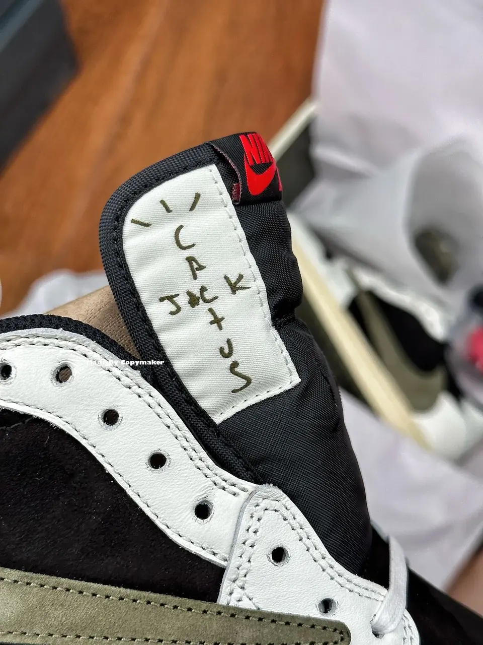【現貨】Travis Scott x Air Jordan 1 Low OG “Medium Olive” 聯名 黑綠 倒鉤5.0 AJ1