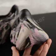 【現貨】YEEZY Foam Runner "MX Carbon" 紫色小丑 洞洞鞋 洞洞拖 拖鞋 YZY IG9562：圖片 12