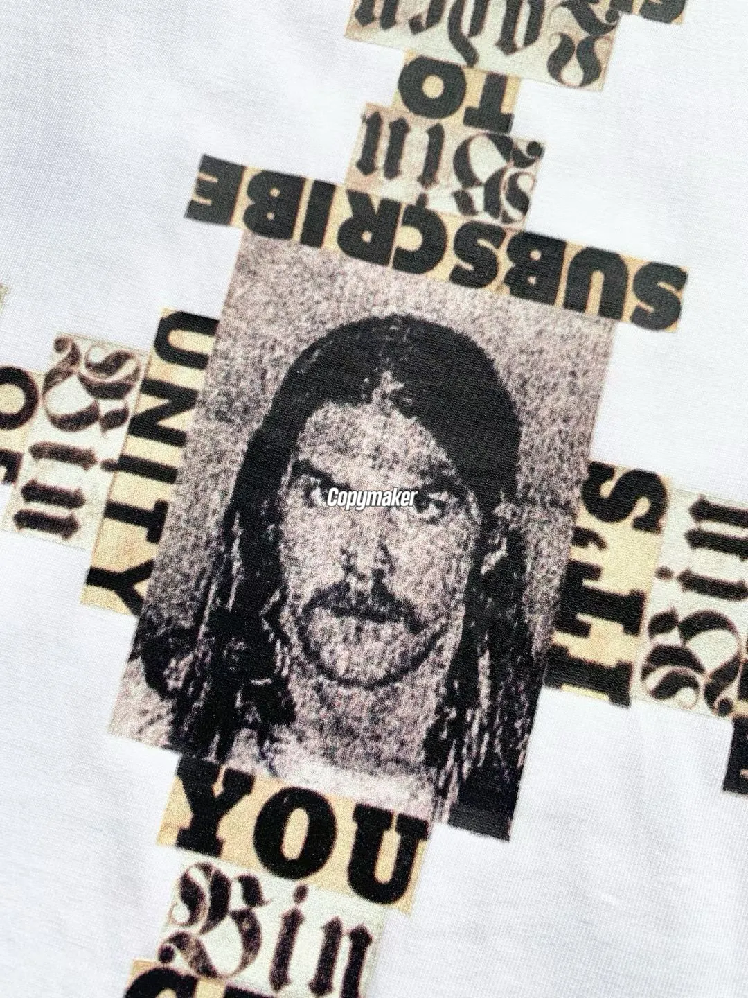 【預售】Sup FW25 WEEK17 Dash Snow Tee 正面小logo後背人物圖像短袖T恤 黑/白