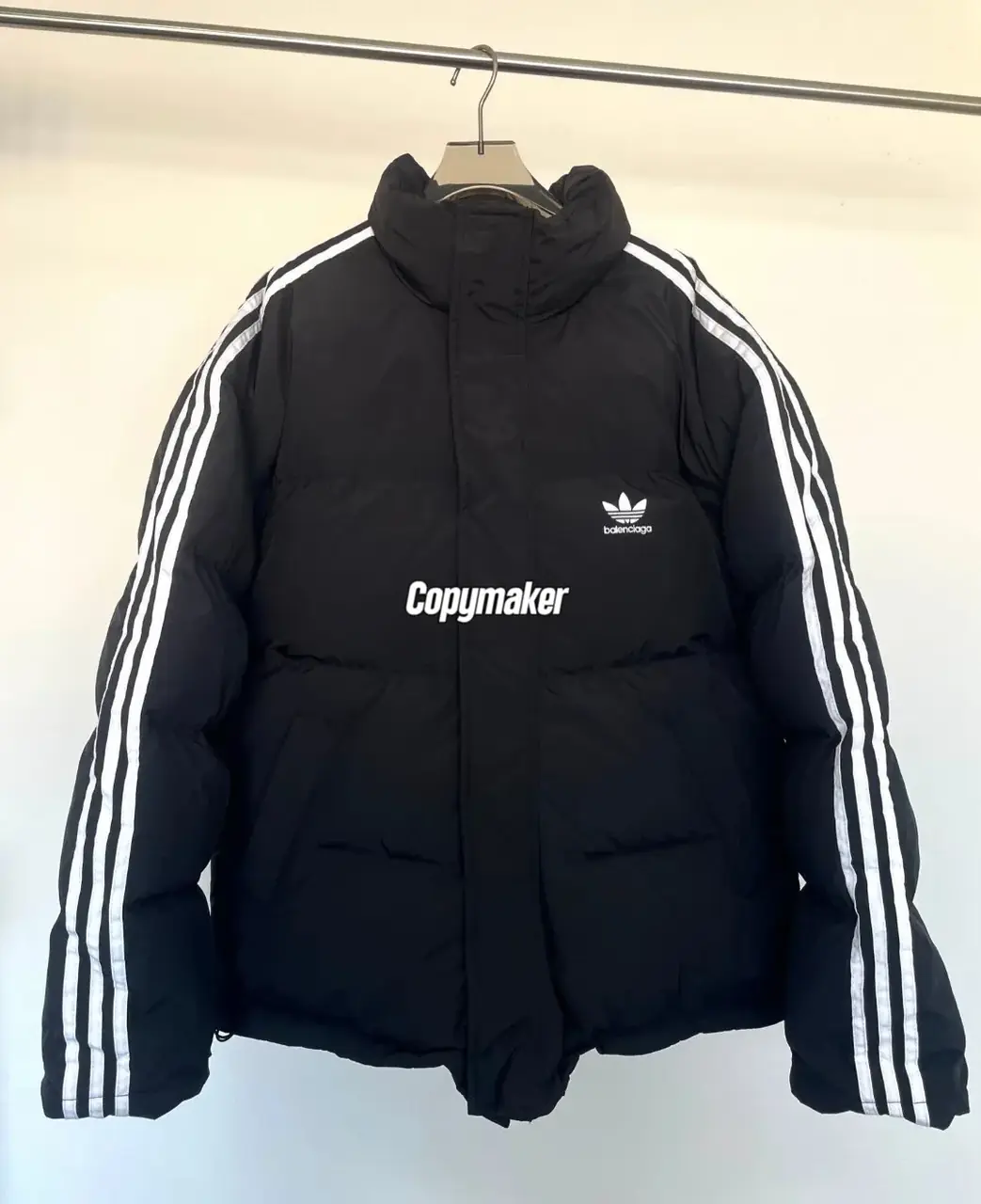 【預售】【2026新年福利】巴黎 BLC x AD 聯名 23SS 三葉草 三道槓 類羽絨棉服夾克外套