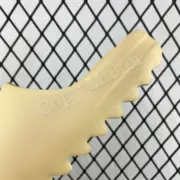【現貨】YEEZY Slide “Sand” FW6344 kanye west YZY 拖鞋 鞋子 休閒拖 踩屎感 沙色：圖片 10