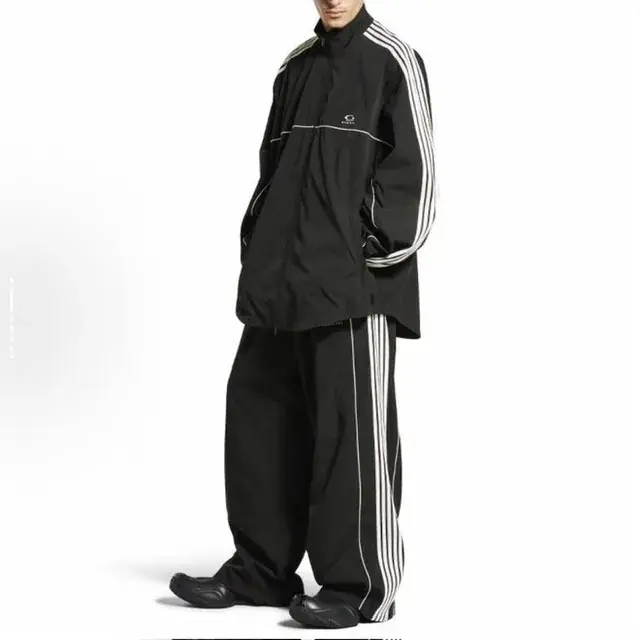 【預售】巴黎 BLC 25FW Tracksuit Loop 循環刺繡 單環 雙頭拉鍊衝鋒衣夾克外套風衣 寬鬆版型