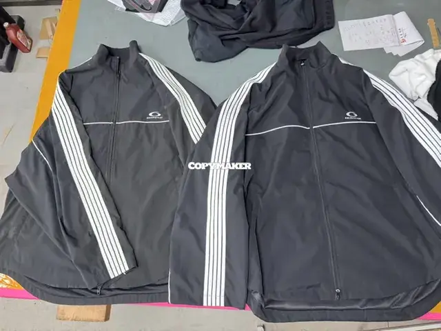【預售】巴黎 BLC 25FW Tracksuit Loop 循環刺繡 單環 雙頭拉鍊衝鋒衣夾克外套風衣 寬鬆版型