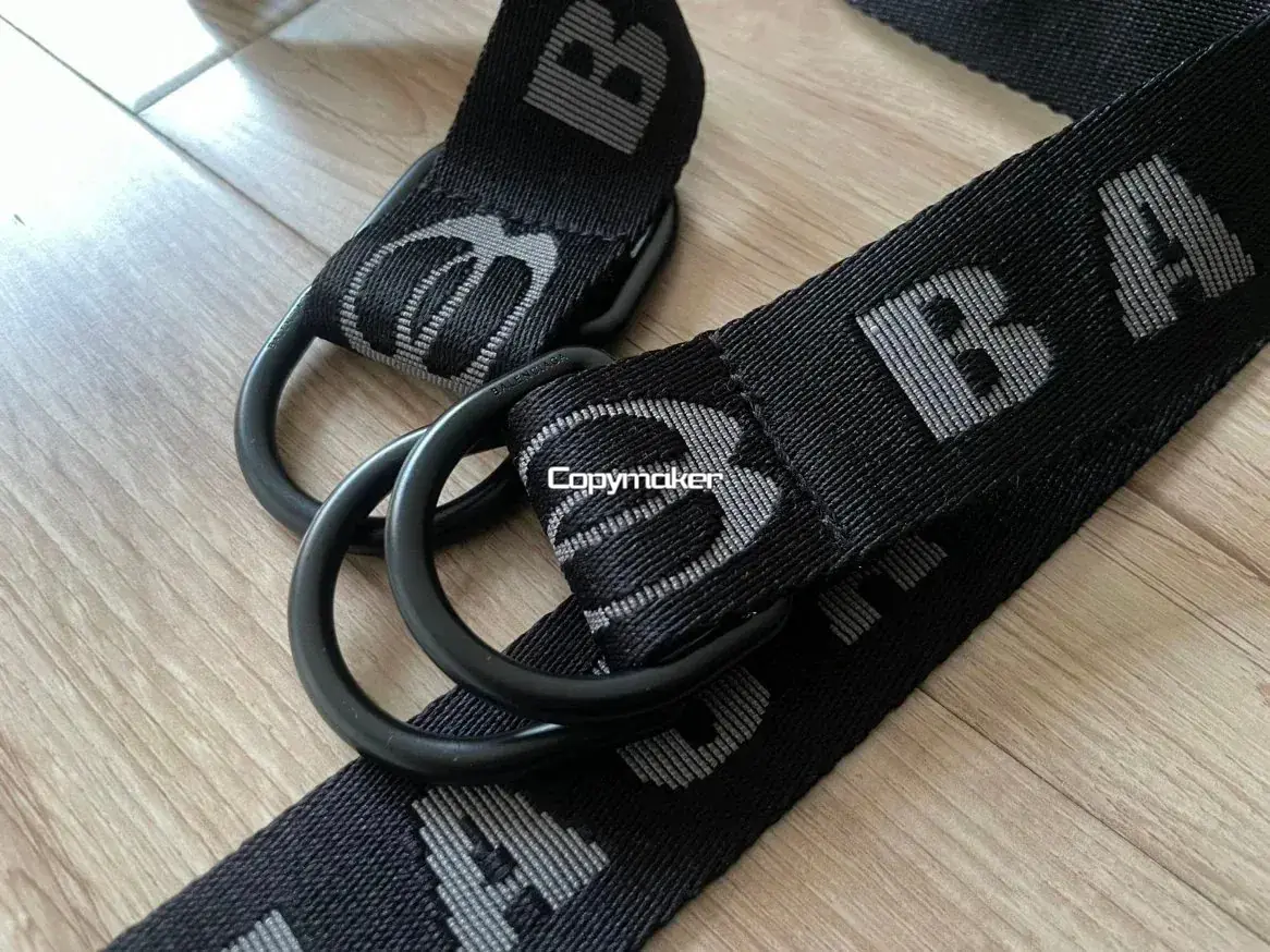 【618現貨】【福利回饋】巴黎 BLC 24FW 雙環字母Logo 帆布腰帶皮帶 105CM