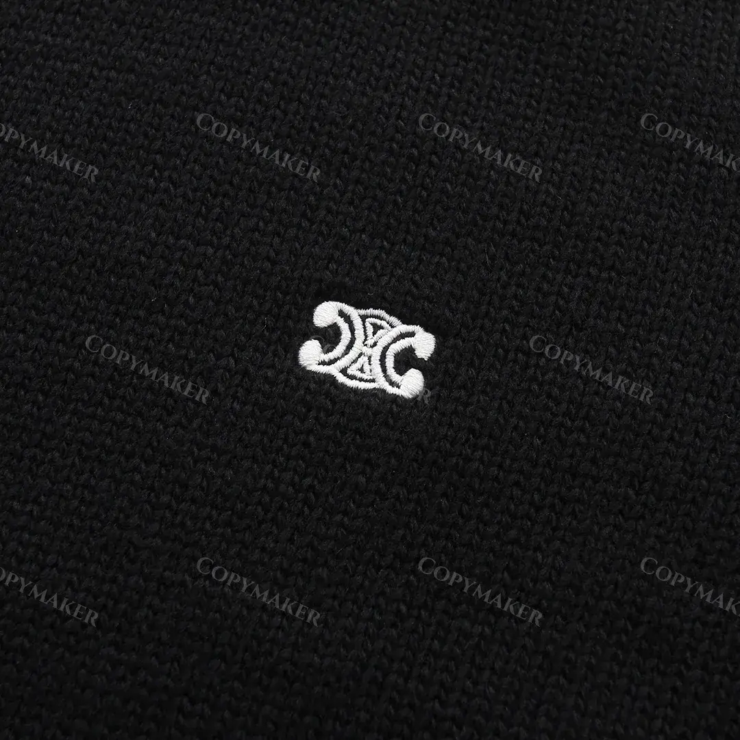 CELIN 22FW 素色小logo刺繡 圓領毛衣衛衣大學T長袖 針織