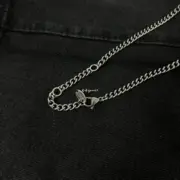 【現貨】巴黎 BLC 23FW Typo Metal Necklace 尖銳字母logo 項鍊吊墜 白銅 配包裝：圖片 9