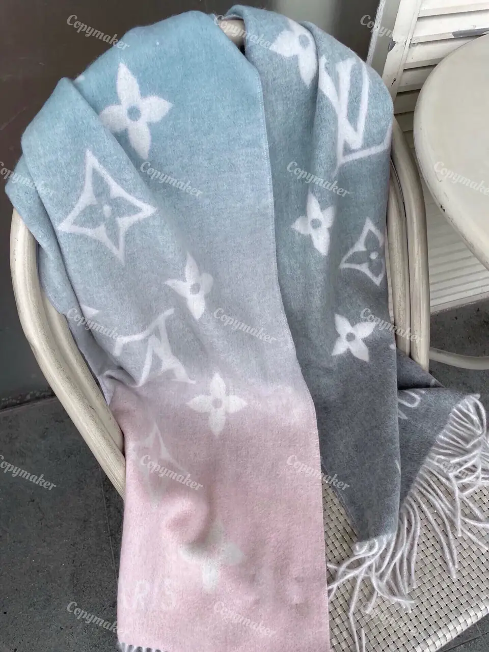 1V REYKJAVIK GRADIENT 雙色漸層老花 經典款 純羊毛 圍巾 披肩 三色