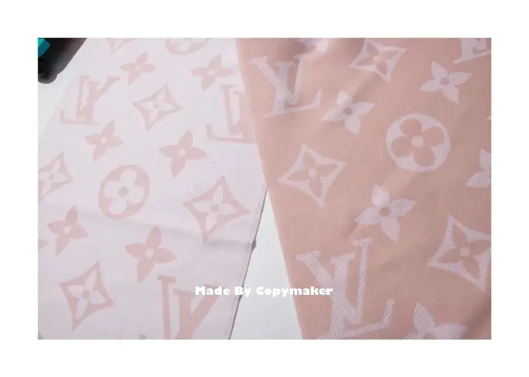 1V 滿版logo 雙面 經典款 純羊毛 圍巾 披肩 三色