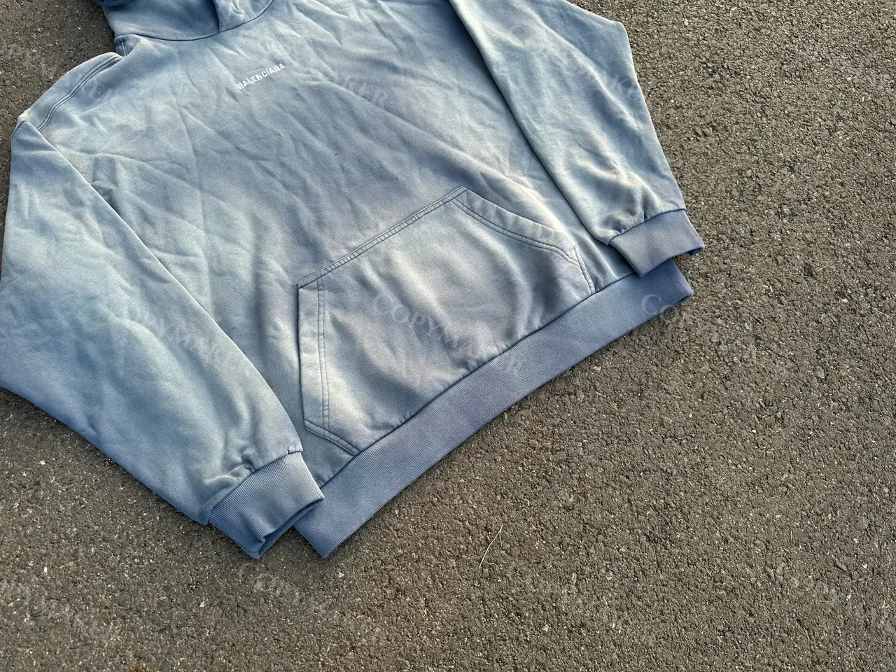 巴黎 BLC 23FW 經典logo 水洗做舊褪色 漸變漸層霧霾藍 帽T連帽衛衣帽衫