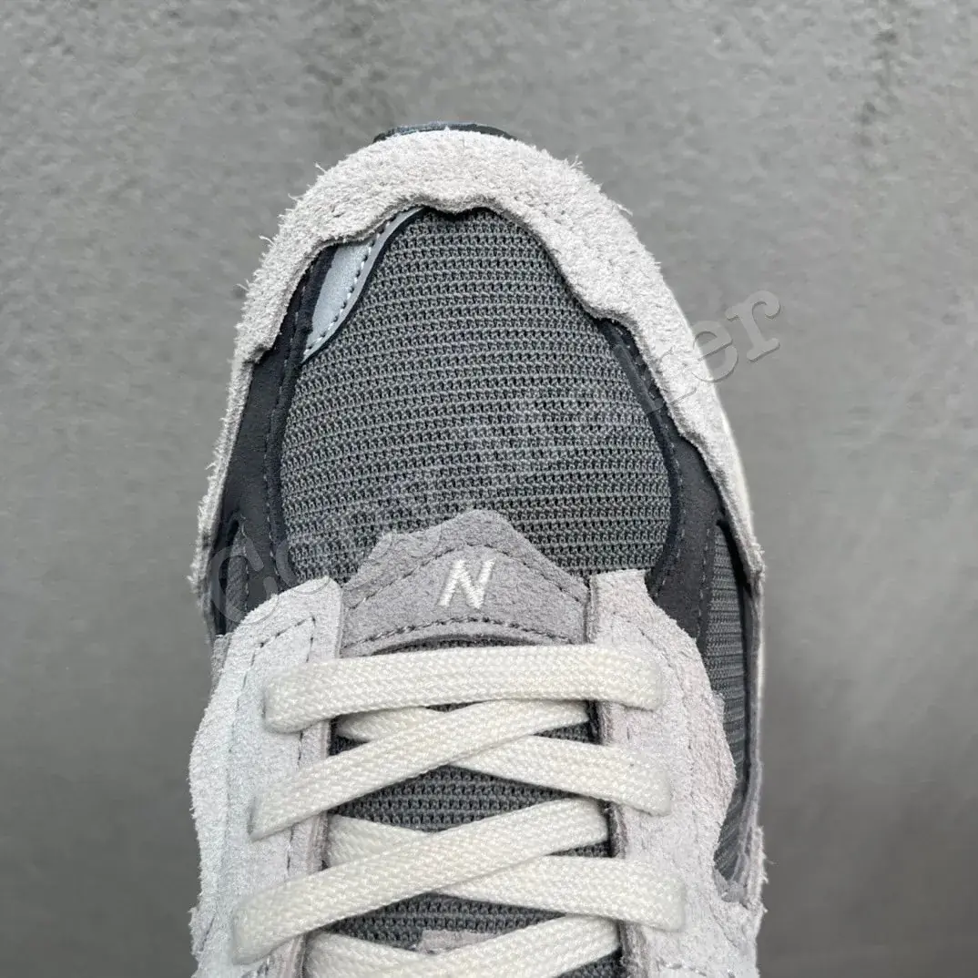 【預售】NB 2002R