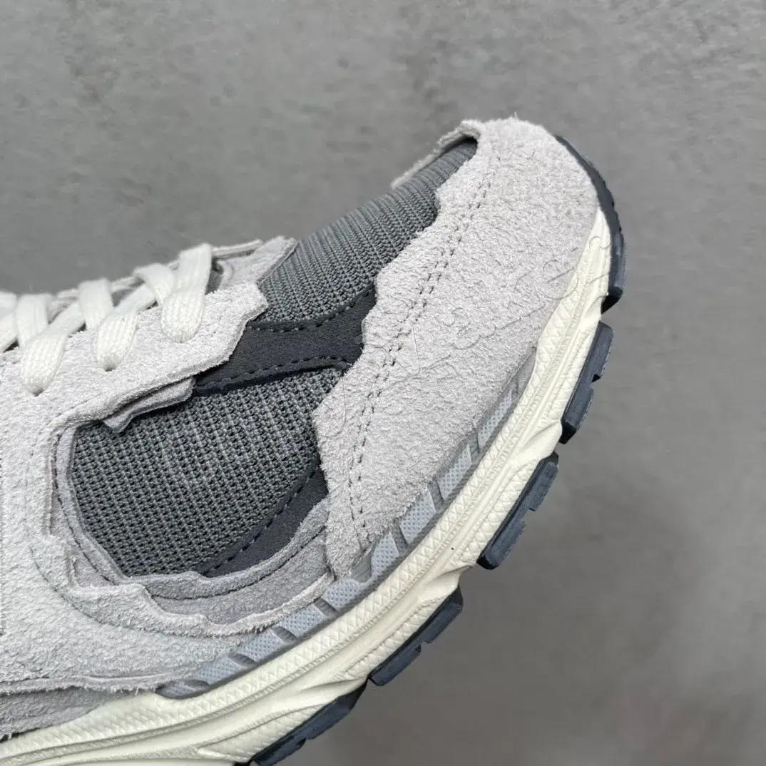 【預售】NB 2002R