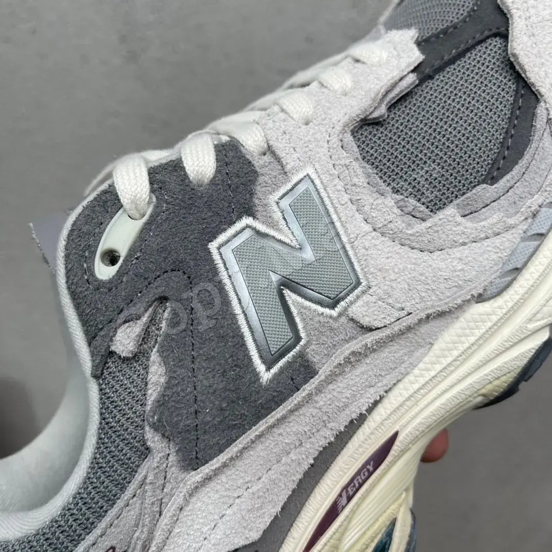 【預售】NB 2002R