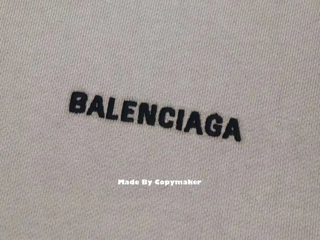 巴黎 BLC 22SS 背後LOGO 刺繡 卡其色 基本款 經典 帽T 帽衫 連帽衛衣