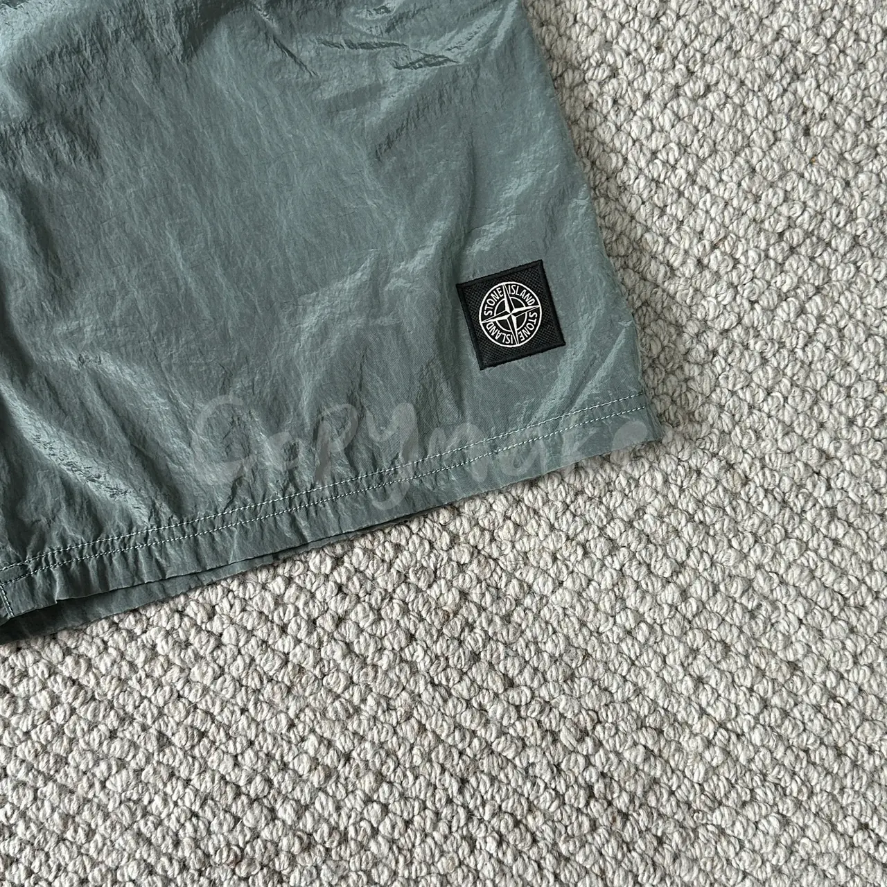STONE ISLAND 23SS 石頭島 純色 金屬尼龍 短褲休閒褲沙灘褲