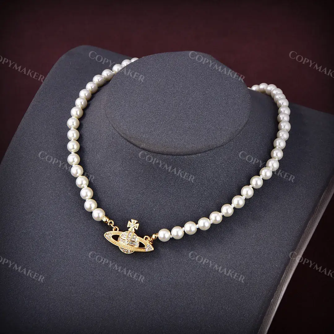 【現貨】Viv1enne Westwood mini bas relief choker 帶鑽星球浮雕 珍珠項鍊頸鍊