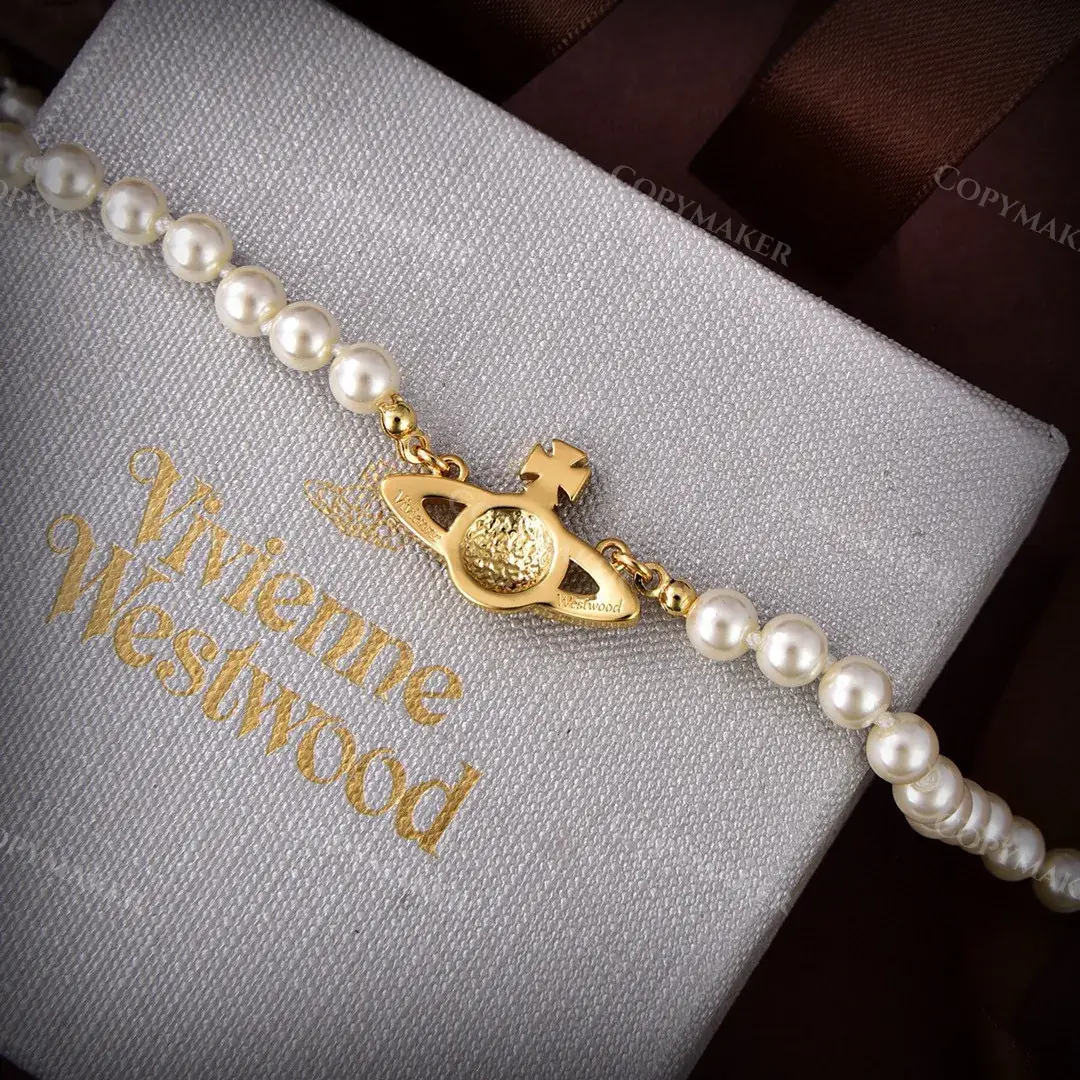 【現貨】Viv1enne Westwood mini bas relief choker 帶鑽星球浮雕 珍珠項鍊頸鍊
