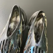 【現貨】YEEZY Foam Runner "MX Cinder" 黑炫彩 洞洞鞋 洞洞拖 拖鞋 YZY ID4126：圖片 13