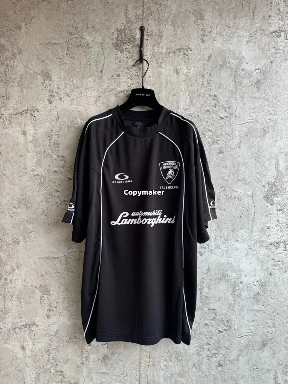 【現貨】巴黎 BLC 25SS x Lamborghini 聯名 車標刺繡logo 短袖T恤足球衣 黑色