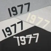 22SS FOG ESSENTIALS 1977 字母 長袖 T恤 2022 FEAR OF GOD：圖片 9