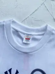【預售】Sup x MLB FW25 WEEK17 Team Tee NY 草寫字母後背圖像短袖T恤 黑/白：圖片 7