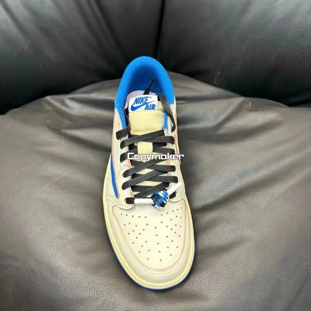 【預售】Travis Scott x Fragment Design x Air Jordan 1 三方聯名 白藍 10.0 閃電 倒鉤 AJ1