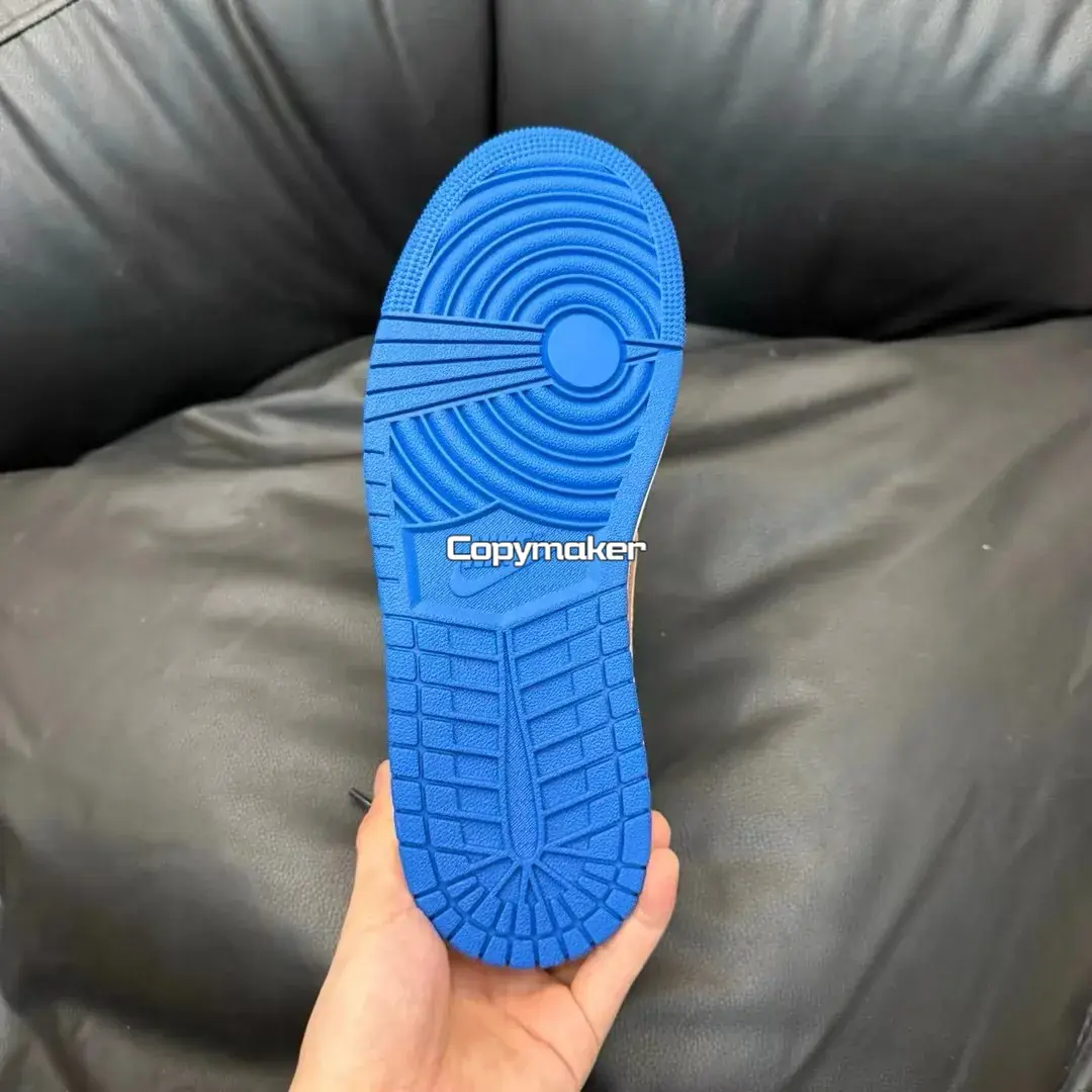 【預售】Travis Scott x Fragment Design x Air Jordan 1 三方聯名 白藍 10.0 閃電 倒鉤 AJ1