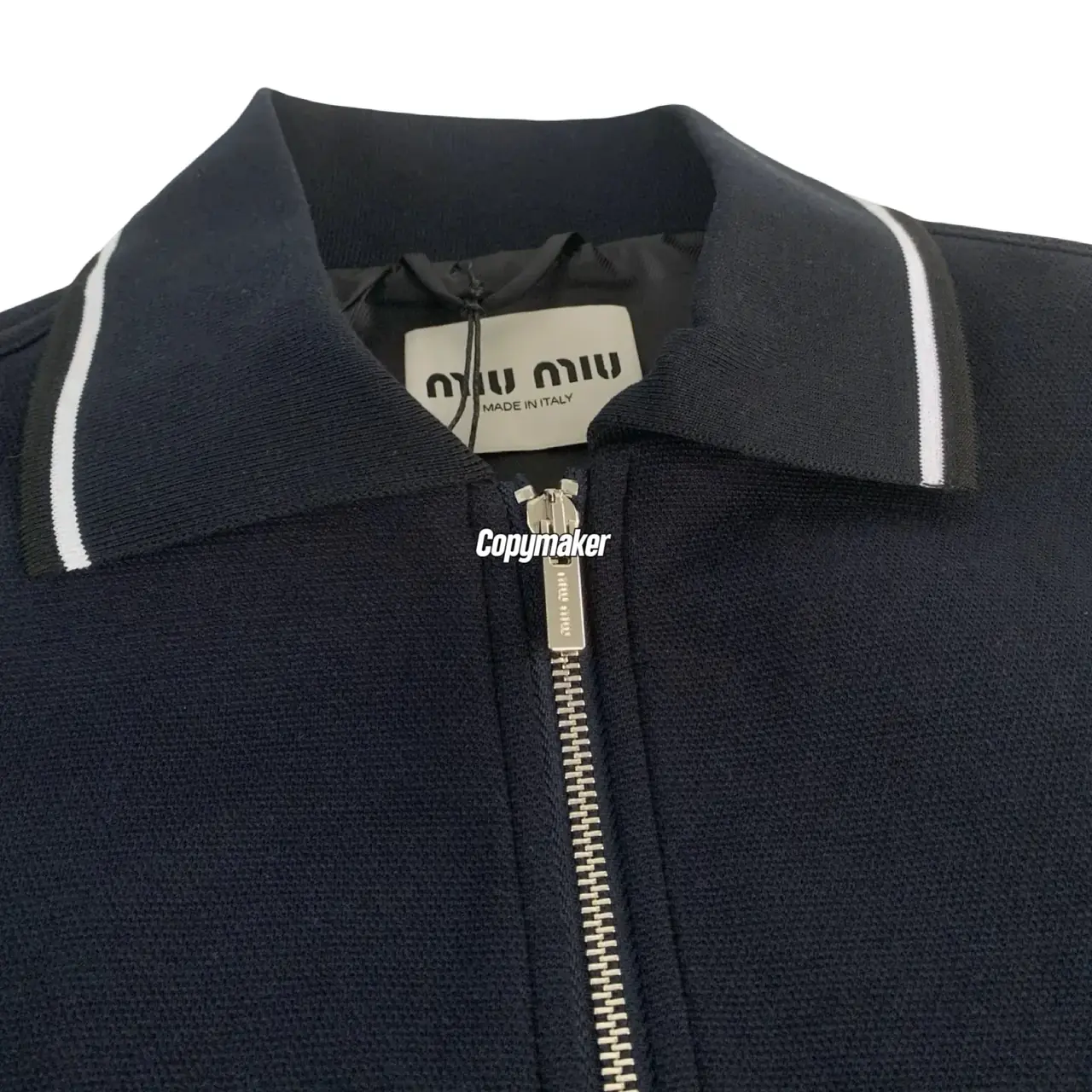 【預售】M1U M1U 25SS 繆繆 字母Logo刺繡 珠地棉 立領夾克外套校服夾克 藏青