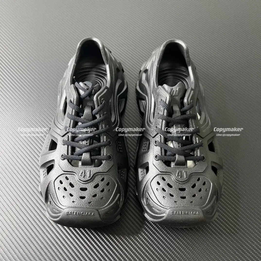 【預售】巴黎 BLC 22FW HD cut-out rubber sneakers 洞洞鞋 拖鞋 懶人鞋 休閒鞋