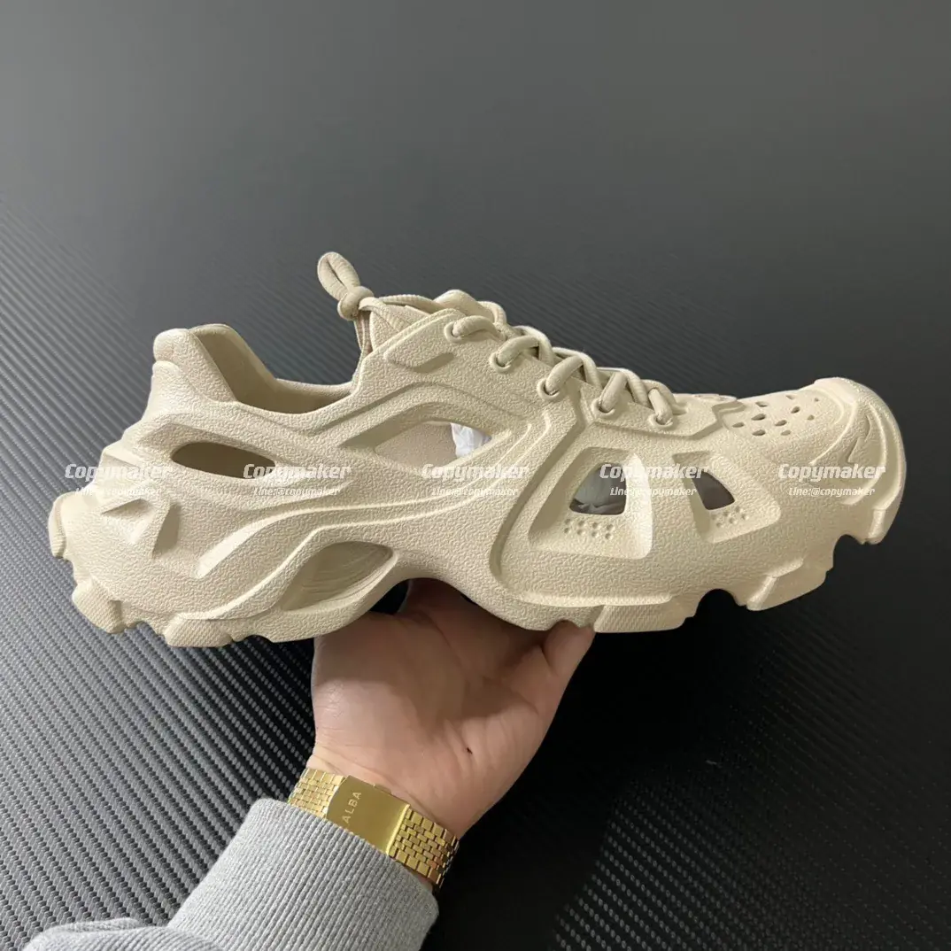【預售】巴黎 BLC 22FW HD cut-out rubber sneakers 洞洞鞋 拖鞋 懶人鞋 休閒鞋
