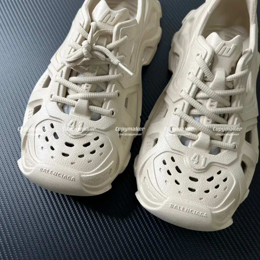 【預售】巴黎 BLC 22FW HD cut-out rubber sneakers 洞洞鞋 拖鞋 懶人鞋 休閒鞋