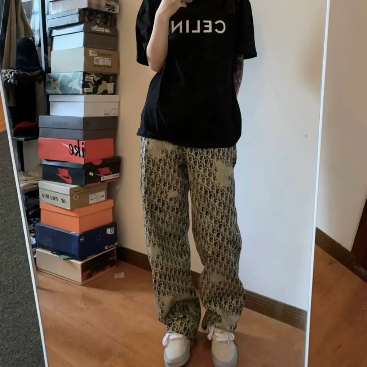 CELIN 24SS 經典 字母LOGO印花 簡約素色 短袖T恤
