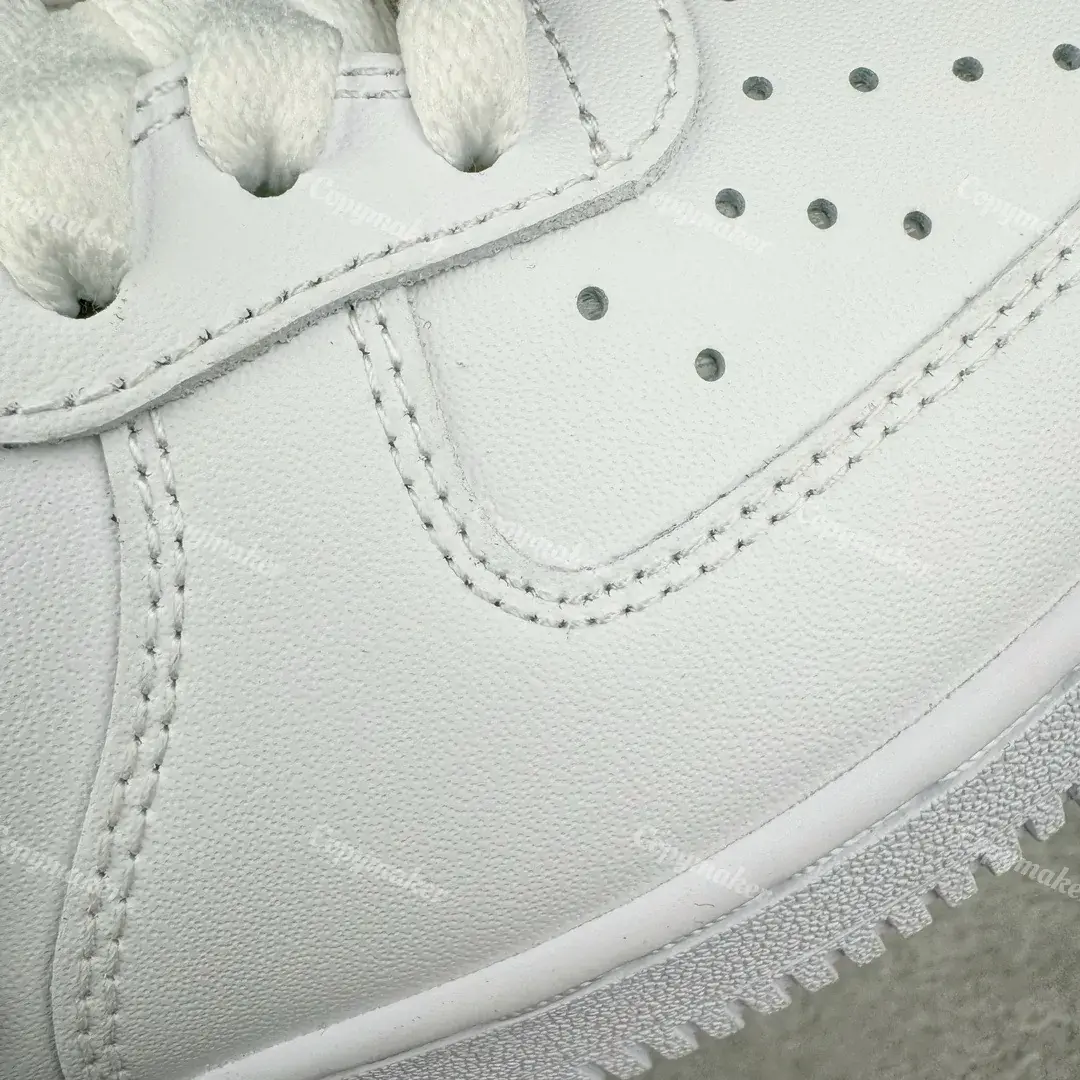 【預售】KAWS x NK Cloud Force 1 聯名 AF1 空軍 板鞋休閒鞋運動鞋