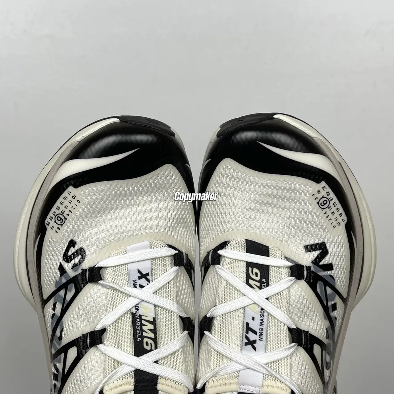 【預售】MM6 x Salomon XT-MM6 薩洛蒙 聯名 復古 運動鞋慢跑鞋休閒鞋 479494 馬吉拉 白黑
