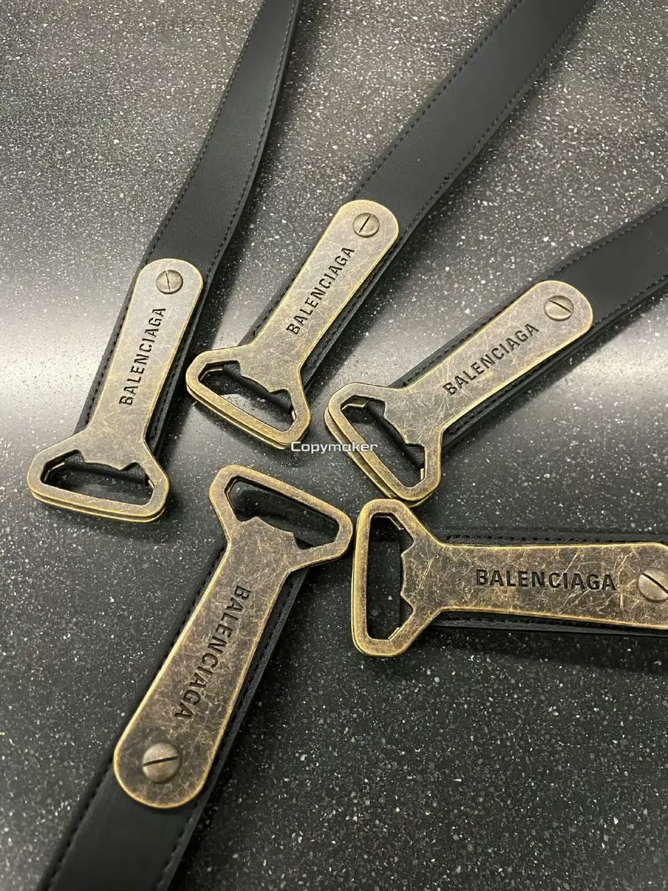 【現貨】【過驗】巴黎 BLC 25SS 秀款 黃銅做舊開瓶器開罐器頭層牛皮 皮帶腰帶 140cm