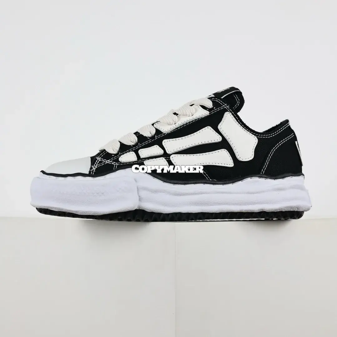 【預售】AMIRI x Maison Mihara Yasuhiro 25SS 聯名 骨頭 溶解鞋帆布鞋板鞋 MMY 黑/米色