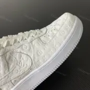 【預售】1V x NK Air Force 1 Low 聯名  AF1 空軍 滿版老花壓紋 板鞋休閒鞋運動鞋：圖片 7