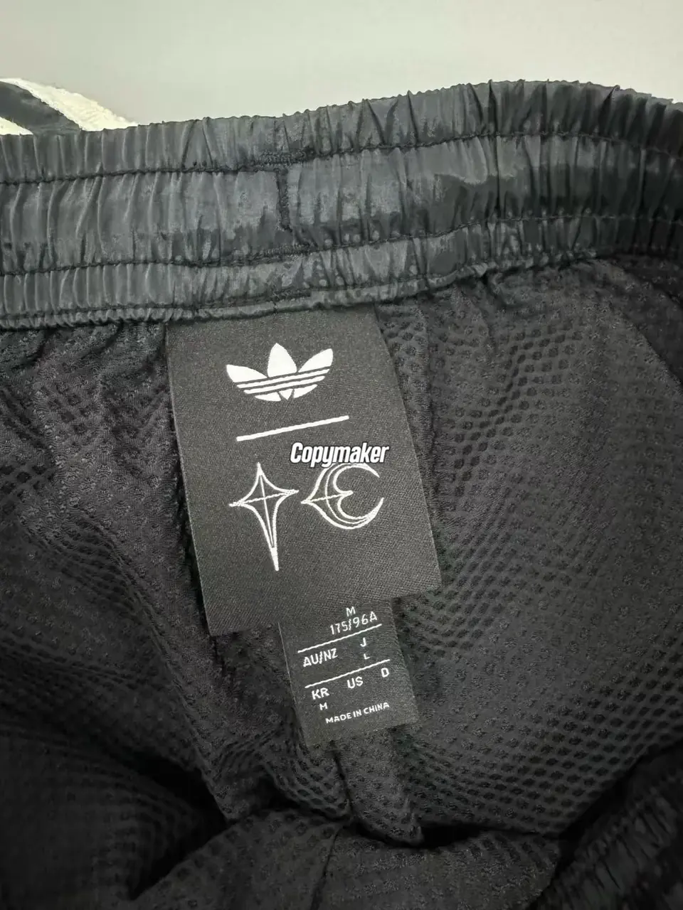 【預售】THUG CLUB x AD originals 25FW 聯名 鍍銀logo 金屬尼龍皺摺 長褲休閒褲運動褲
