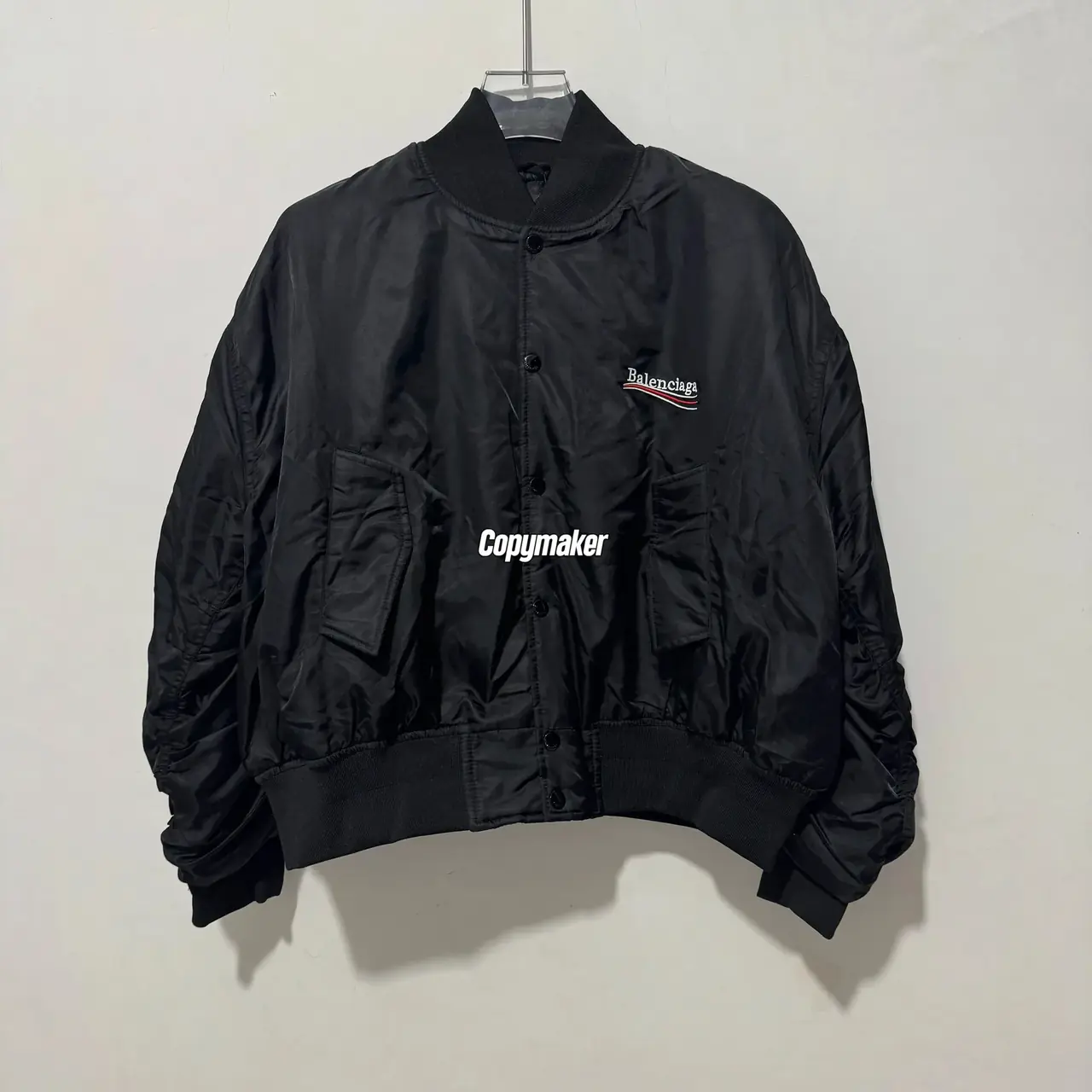 【預售】【福利回饋】巴黎 BLC 23FW 可樂波浪經典logo 彎刀尼龍 飛行夾克外套 廓型 MA-1