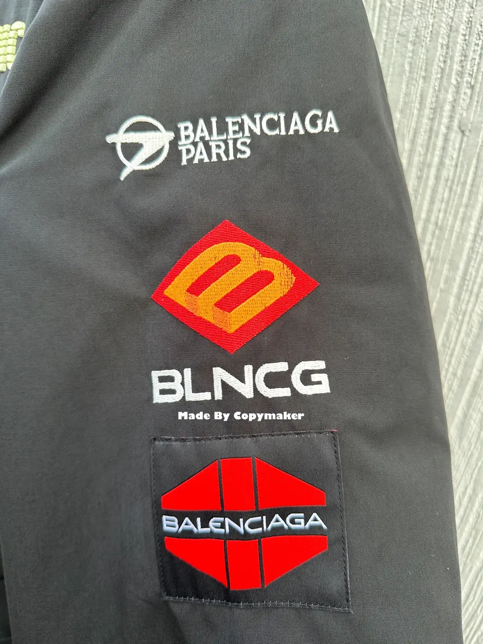 巴黎 BLC 22SS GAMER 刺繡Logo 賽車服 衝鋒衣 外套 夾克