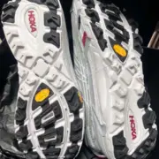 【預售】Moncler x HOKA ONE ONE Mafate Speed 2 聯名 慢跑鞋 休閒鞋：圖片 15