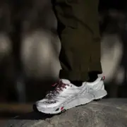 【預售】Moncler x HOKA ONE ONE Mafate Speed 2 聯名 慢跑鞋 休閒鞋：圖片 5