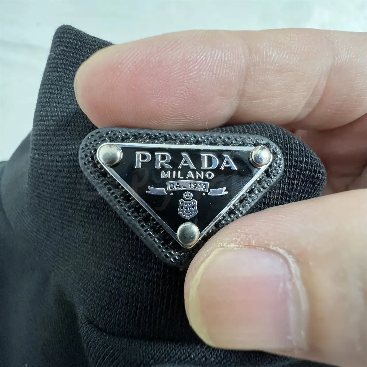 PRA 23FW 素色簡約 三角標小logo 鐵牌 高領長袖T恤 打底衫 內搭