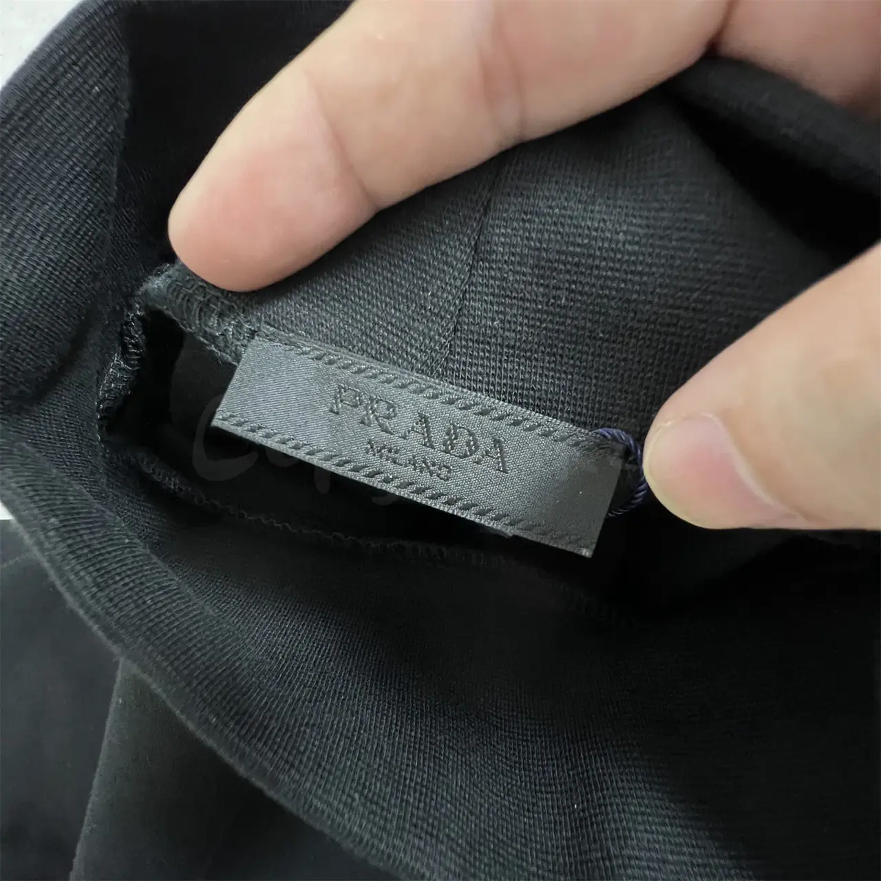 PRA 23FW 素色簡約 三角標小logo 鐵牌 高領長袖T恤 打底衫 內搭