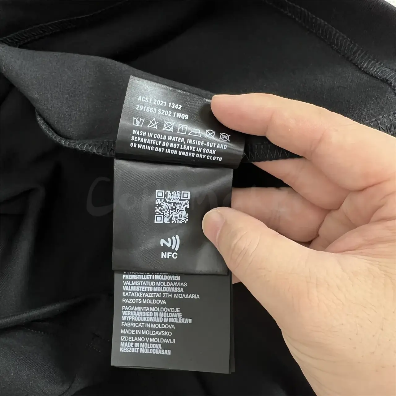 PRA 23FW 素色簡約 三角標小logo 鐵牌 高領長袖T恤 打底衫 內搭