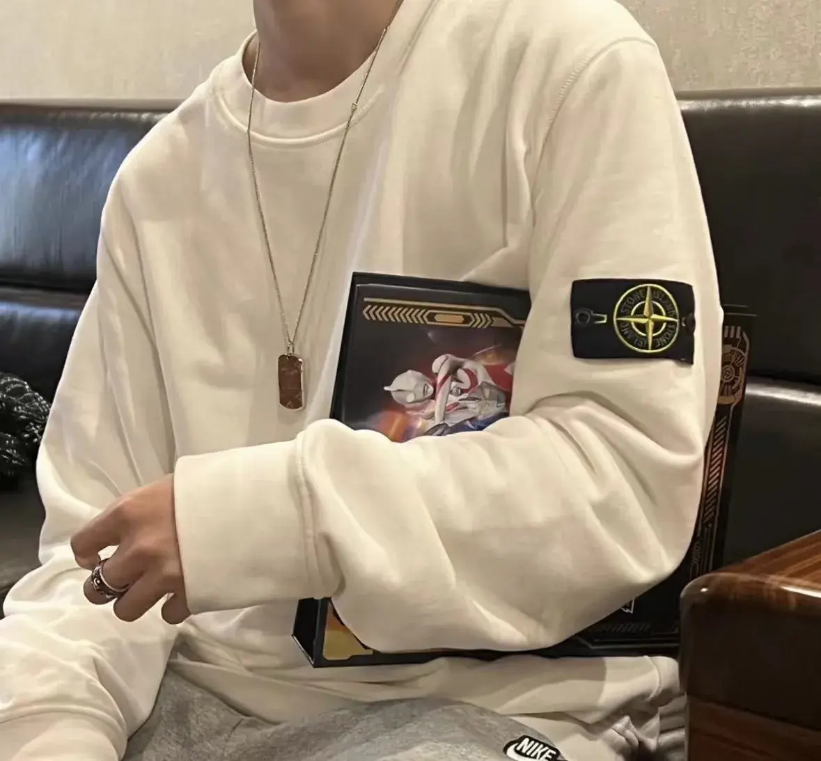 STONE ISLAND 23FW SWEAT CREW NECK 石頭島 大學T 大學踢 衛衣