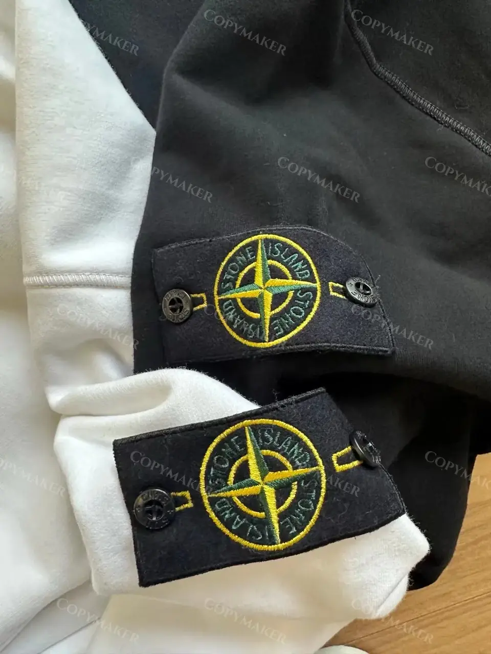 STONE ISLAND 23FW SWEAT CREW NECK 石頭島 大學T 大學踢 衛衣