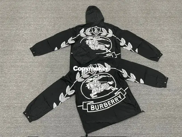 【預售】BR 22FW 後背戰馬印花logo 防水防風 風衣衝鋒衣防曬服外套夾克