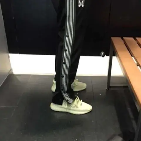 Needles 21SS Butterfly Regular Track Pants 蝴蝶刺繡 側邊排扣復古織帶 休閒褲 直筒褲